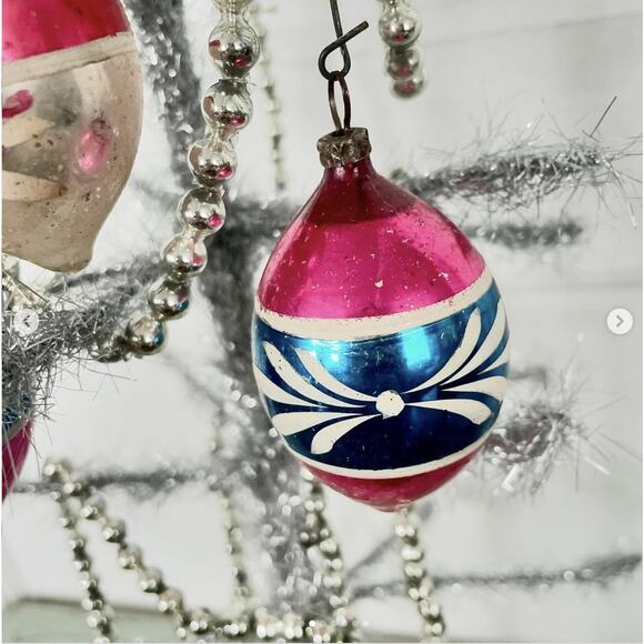 Vintage Christmas Tree Ornaments Teardrop Pink Aqua Blue Glass Poland Set 3 - Picture 4 of 9